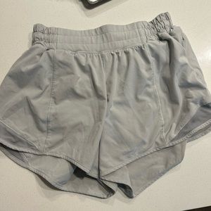 Lululemon Hotty Hot Short